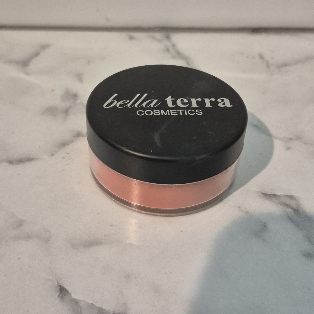 Bella Terra Mineral Cosemtics Blush